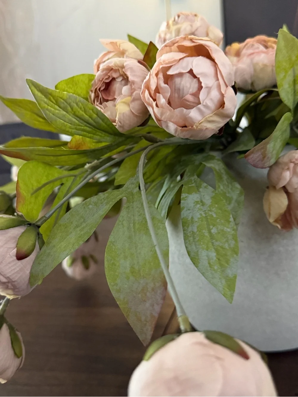 (8) viral Ashland tan peony stems (32 buds total)  from Michael’s w/pottery vase